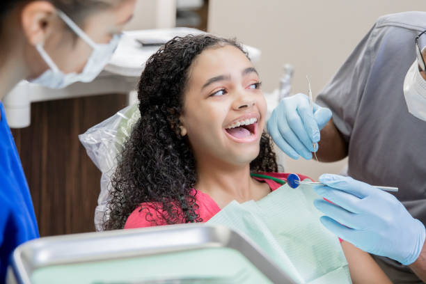 Best Dentist Open on Weekends  in Edgewood, WA